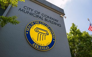conway-arkansas-city-hall-thumbnail-2